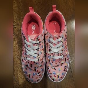Heelys With Adorable Pink Pattern. Lace Ups.  Size 7